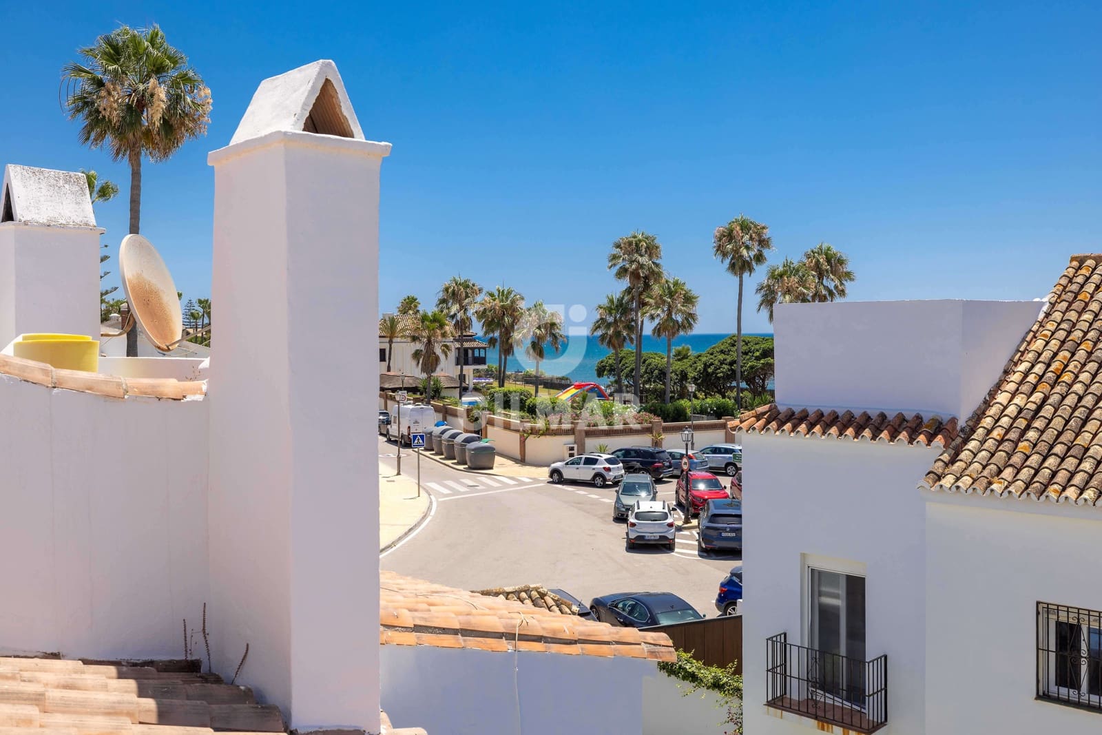 4 soverom Rekkehus til salgs i Las Chapas med svømmebasseng garasje - € 875 000 (Ref: 9211588)