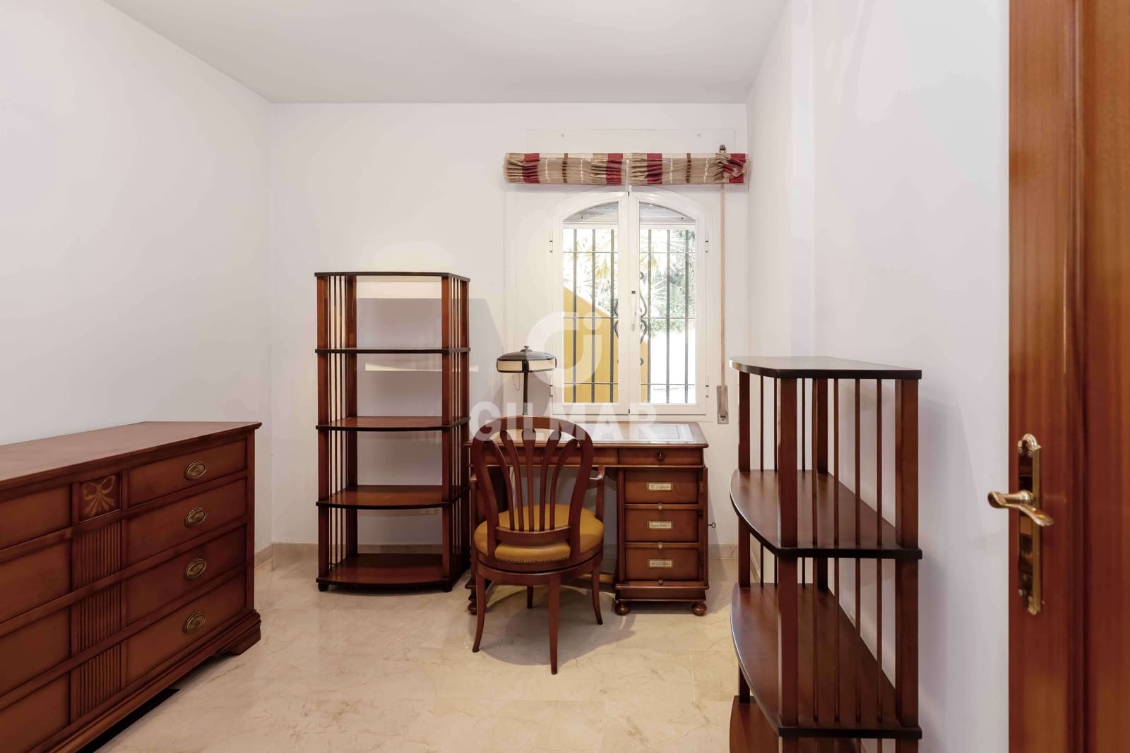 5 soveværelse Lejlighed til salg i Marbella med swimmingpool garage - € 1.050.000 (Ref: 9211591)