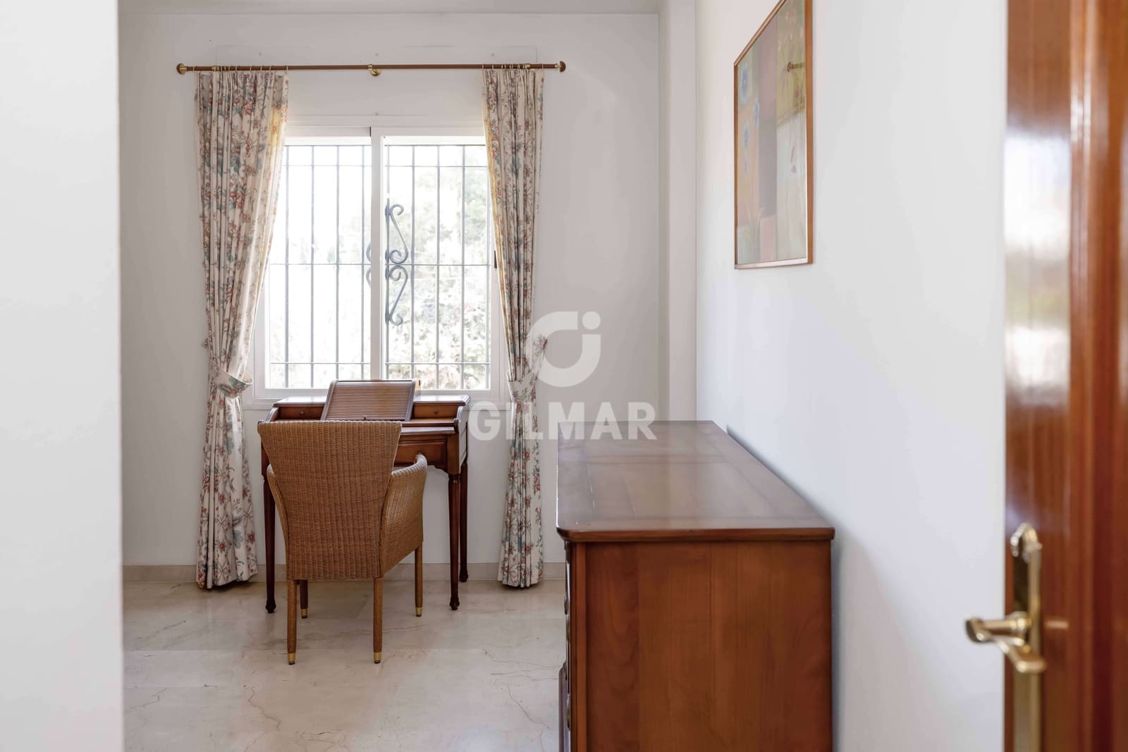 5 soveværelse Lejlighed til salg i Marbella med swimmingpool garage - € 1.050.000 (Ref: 9211591)