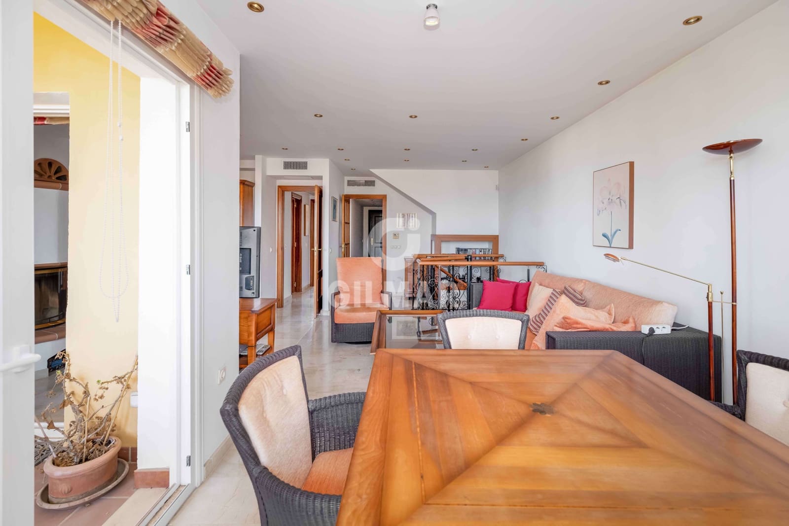 5 soveværelse Lejlighed til salg i Marbella med swimmingpool garage - € 1.050.000 (Ref: 9211591)