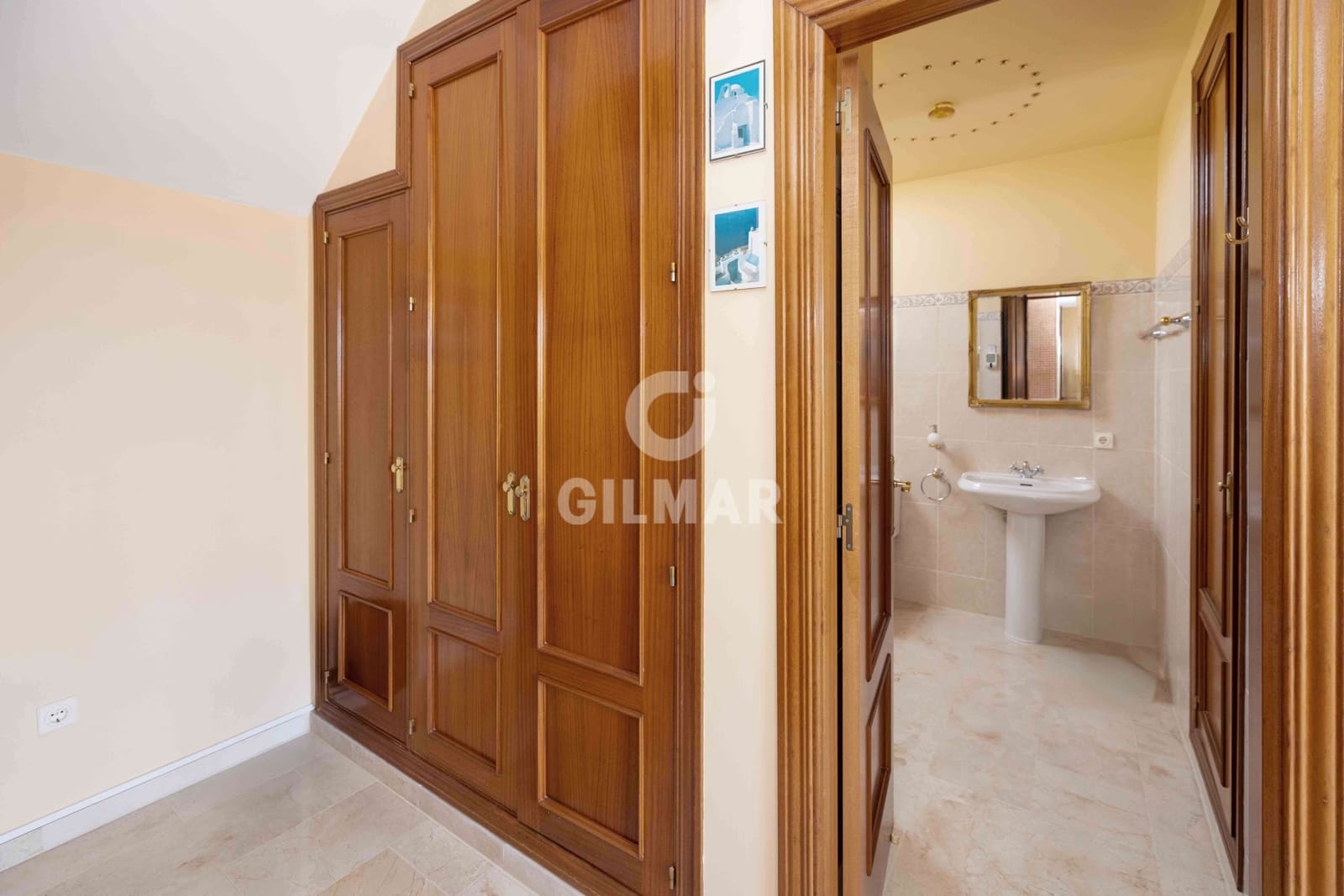 5 soveværelse Lejlighed til salg i Marbella med swimmingpool garage - € 1.050.000 (Ref: 9211591)