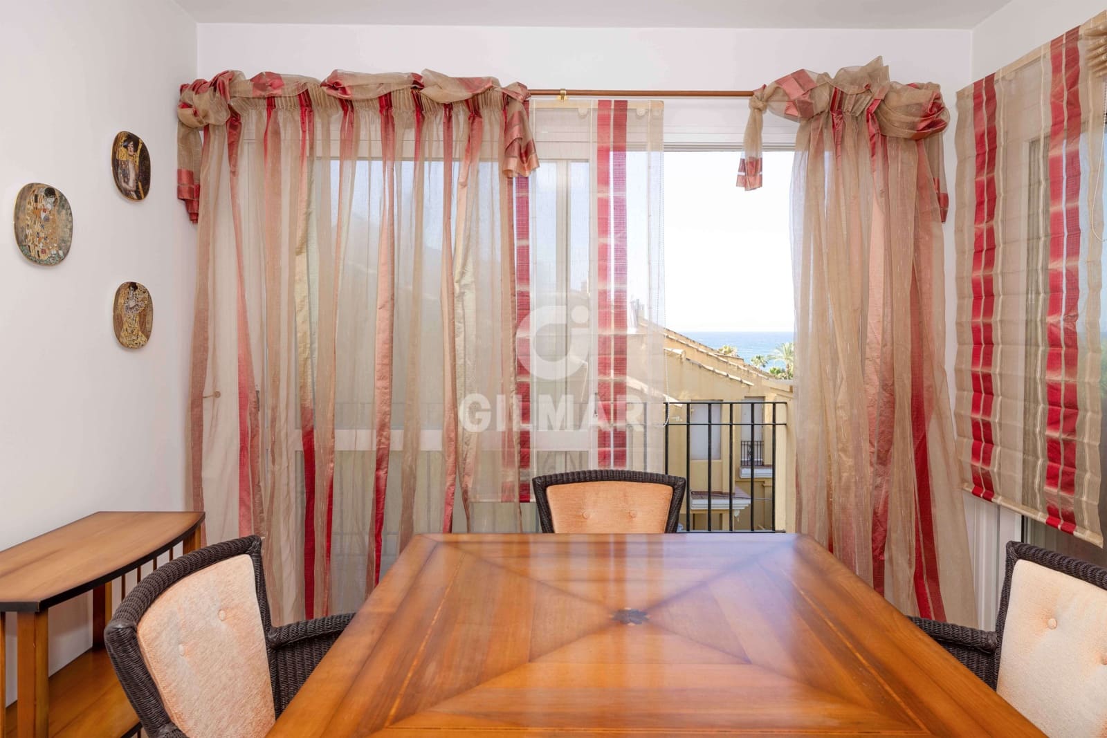 5 soveværelse Lejlighed til salg i Marbella med swimmingpool garage - € 1.050.000 (Ref: 9211591)