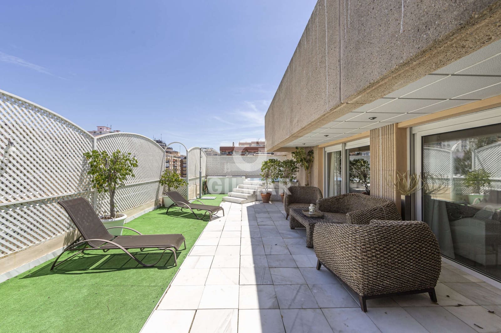 4 soveværelse Penthouse til salg i Marbella med garage - € 850.000 (Ref: 9211592)