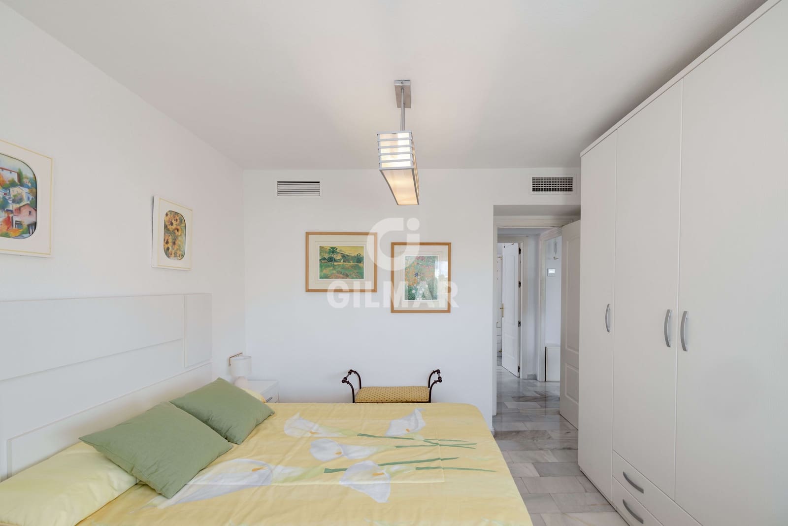 2 soveværelse Lejlighed til salg i Marbella med swimmingpool garage - € 475.000 (Ref: 9211593)