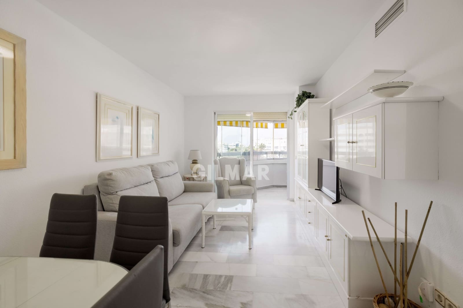 2 soveværelse Lejlighed til salg i Marbella med swimmingpool garage - € 475.000 (Ref: 9211593)