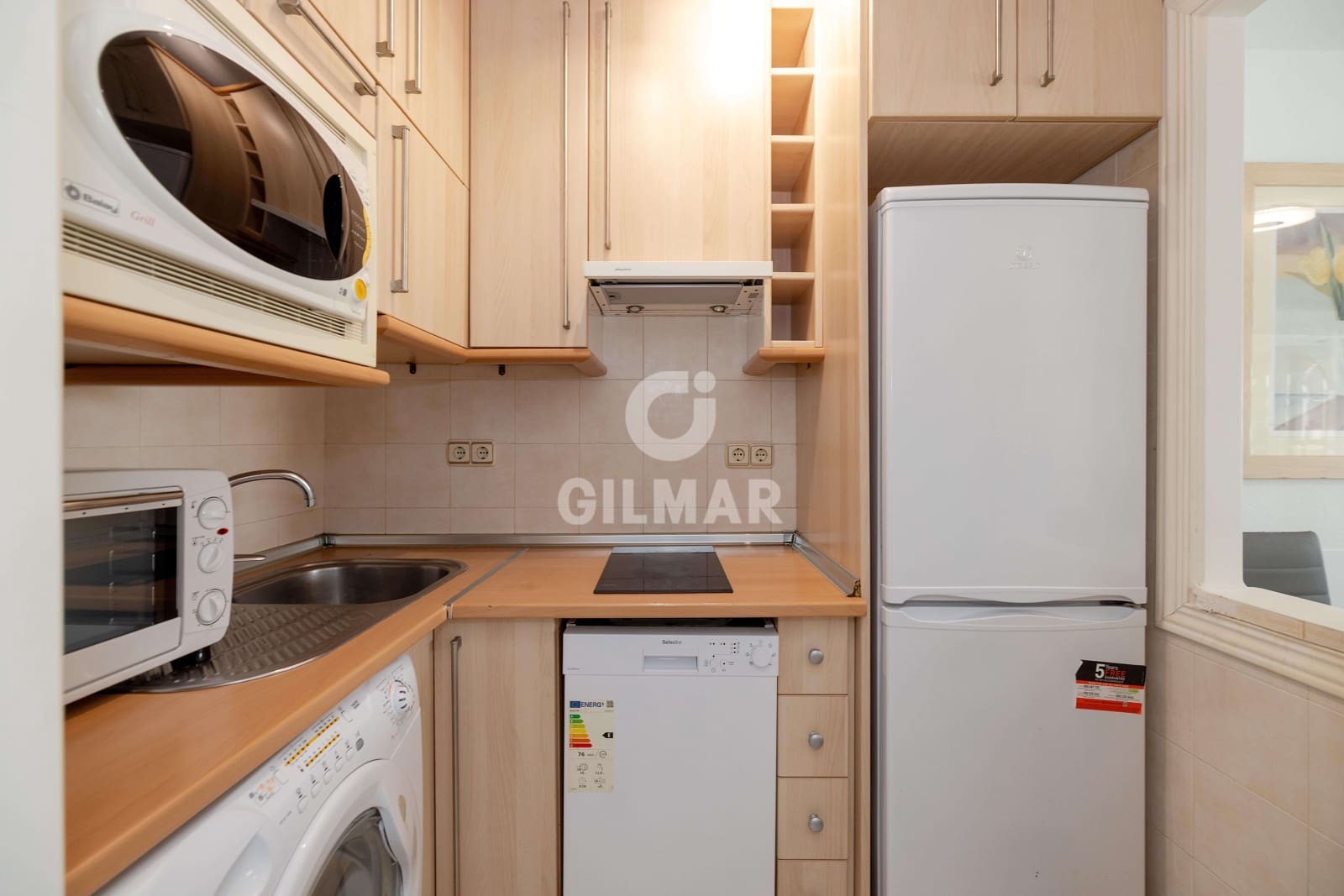 2 soveværelse Lejlighed til salg i Marbella med swimmingpool garage - € 475.000 (Ref: 9211593)