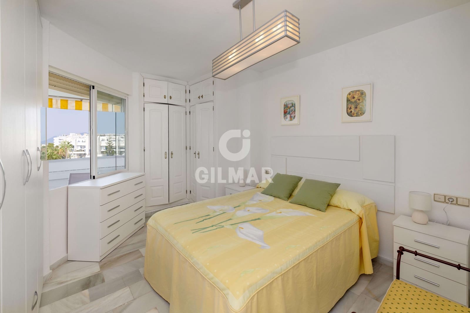 2 soveværelse Lejlighed til salg i Marbella med swimmingpool garage - € 475.000 (Ref: 9211593)