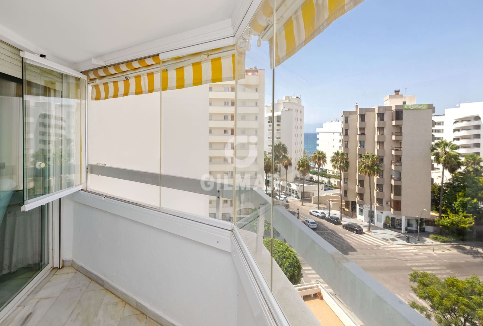 2 soveværelse Lejlighed til salg i Marbella med swimmingpool garage - € 475.000 (Ref: 9211593)