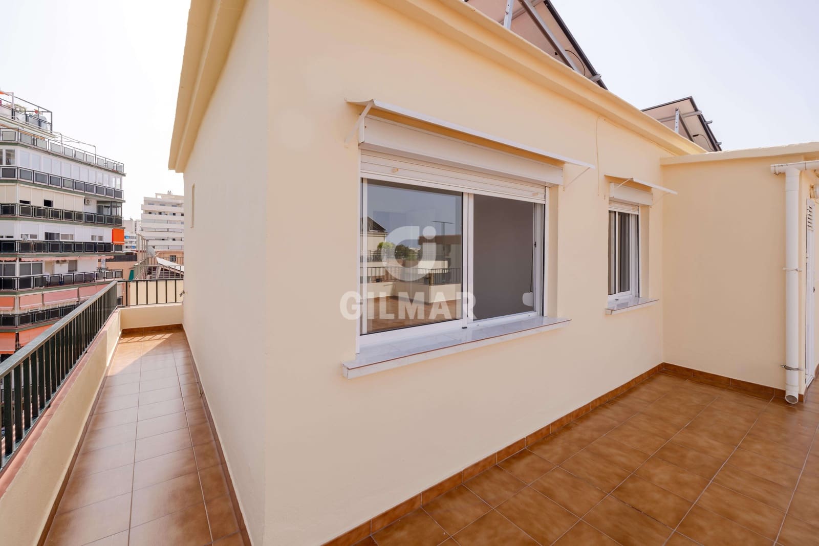 2 soverom Penthouse til salgs i Marbella - € 450 000 (Ref: 9211594)