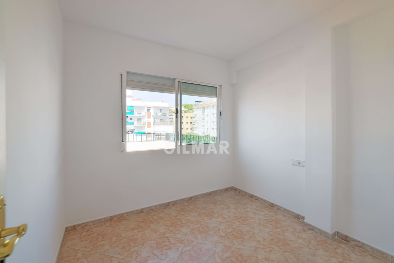 2 soverom Penthouse til salgs i Marbella - € 450 000 (Ref: 9211594)