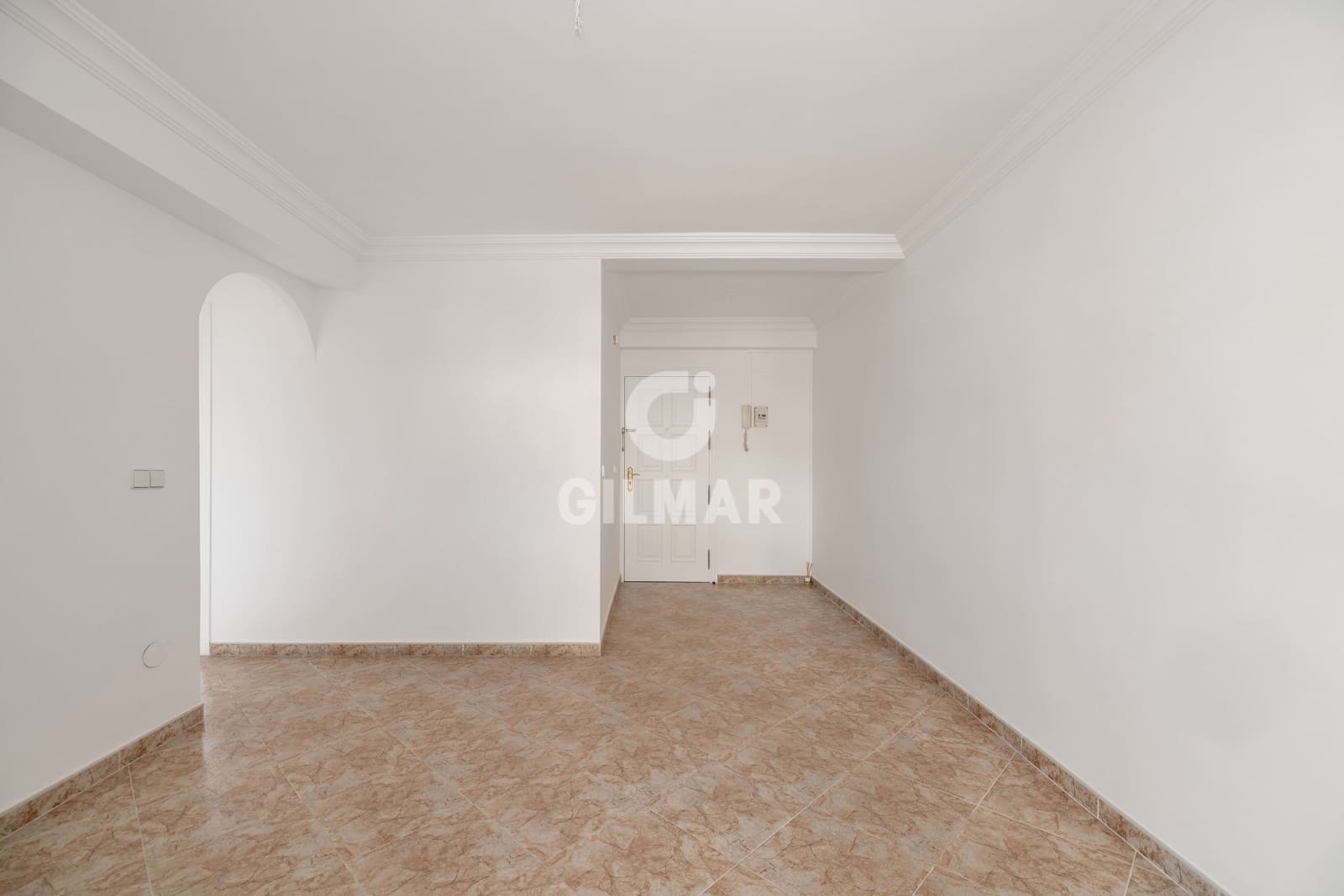 2 soverom Penthouse til salgs i Marbella - € 450 000 (Ref: 9211594)