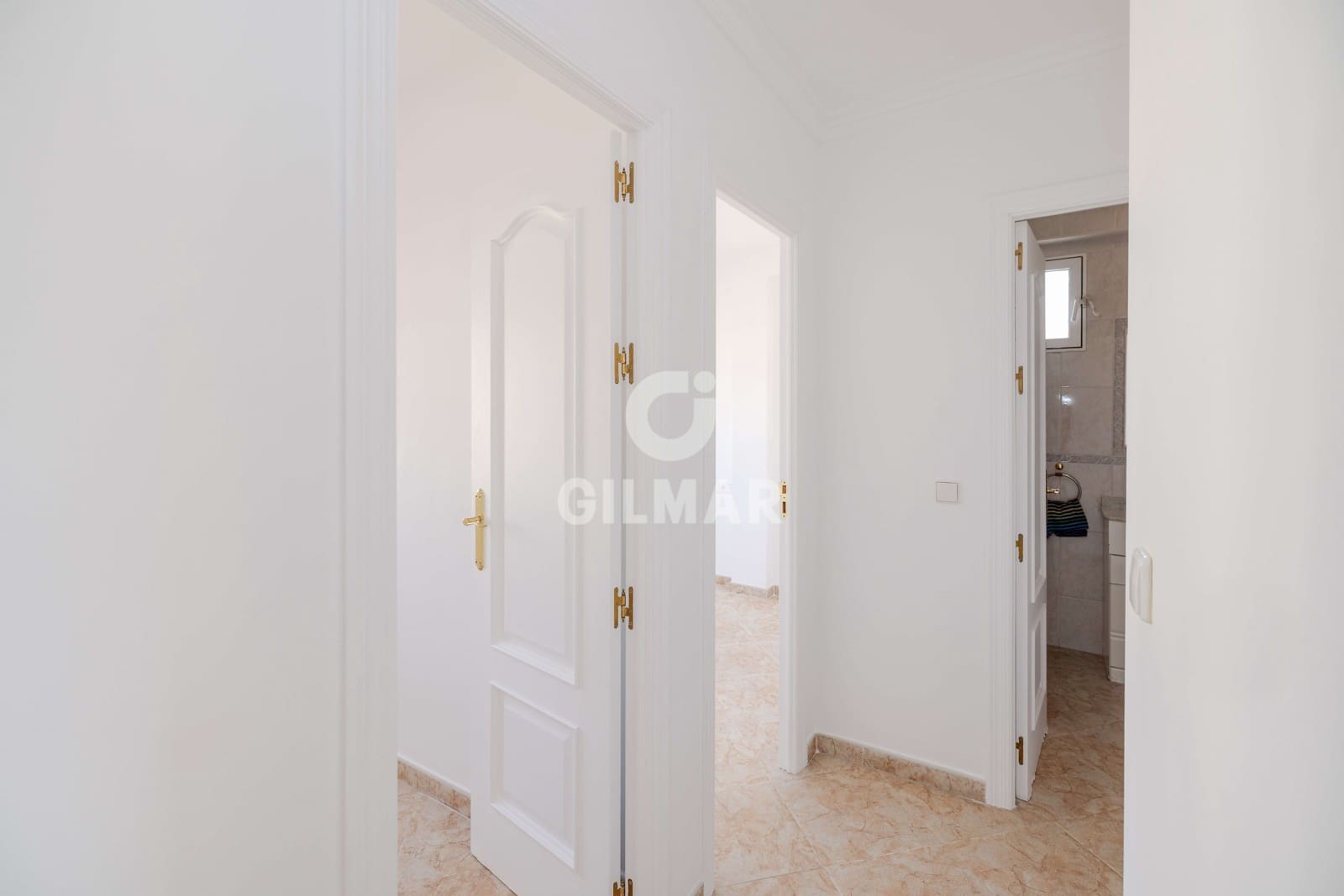 2 soverom Penthouse til salgs i Marbella - € 450 000 (Ref: 9211594)