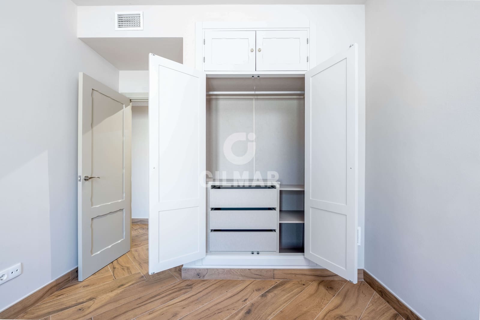 4 sypialnia Willa na sprzedaż w Jerez de la Frontera z garażem - 1 195 000 € (Ref: 9215732)