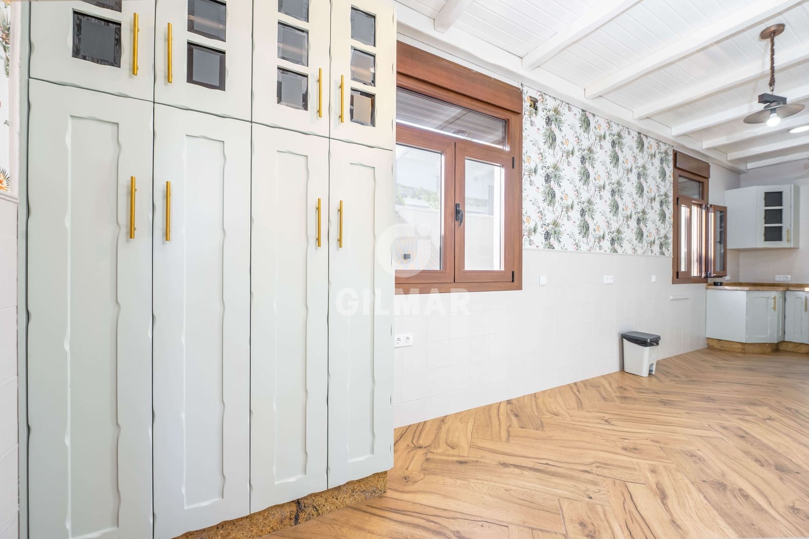 4 sypialnia Willa na sprzedaż w Jerez de la Frontera z garażem - 1 195 000 € (Ref: 9215732)