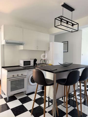 3 soveværelse Lejlighed til salg i El Molinillo, Málaga by - € 325.000 (Ref: 9216007)