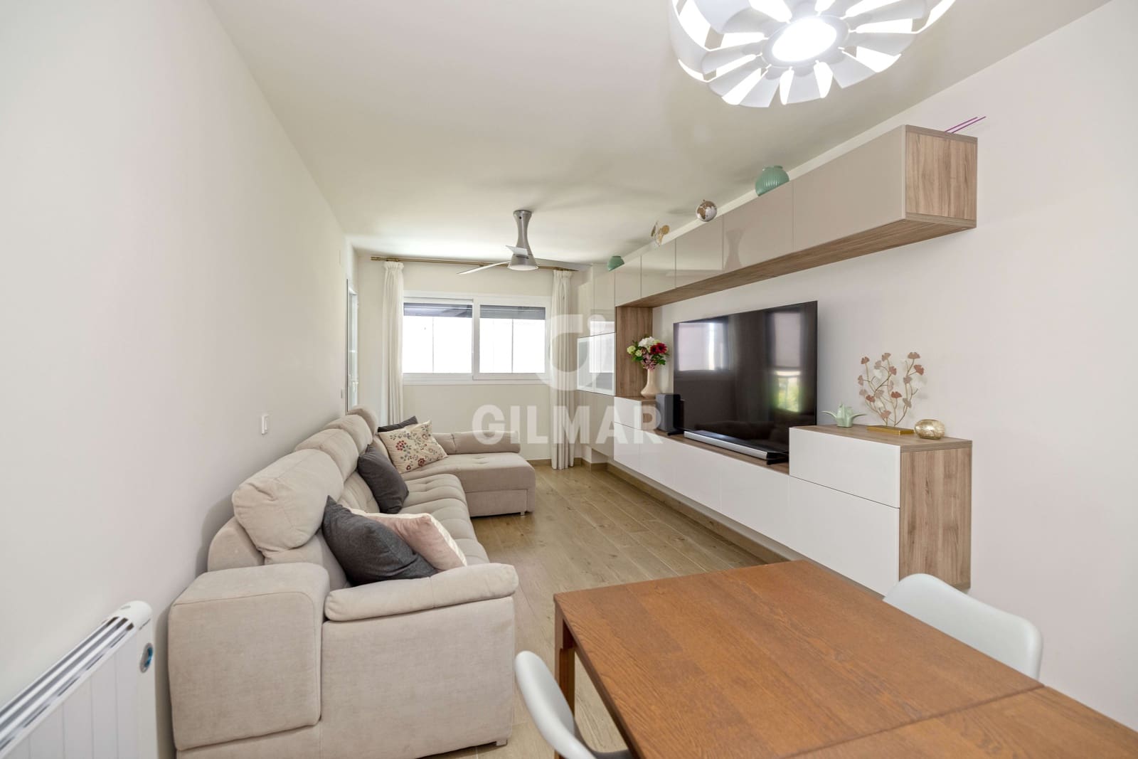 4 soveværelse Lejlighed til salg i Malaga by med swimmingpool garage - € 745.000 (Ref: 9216008)