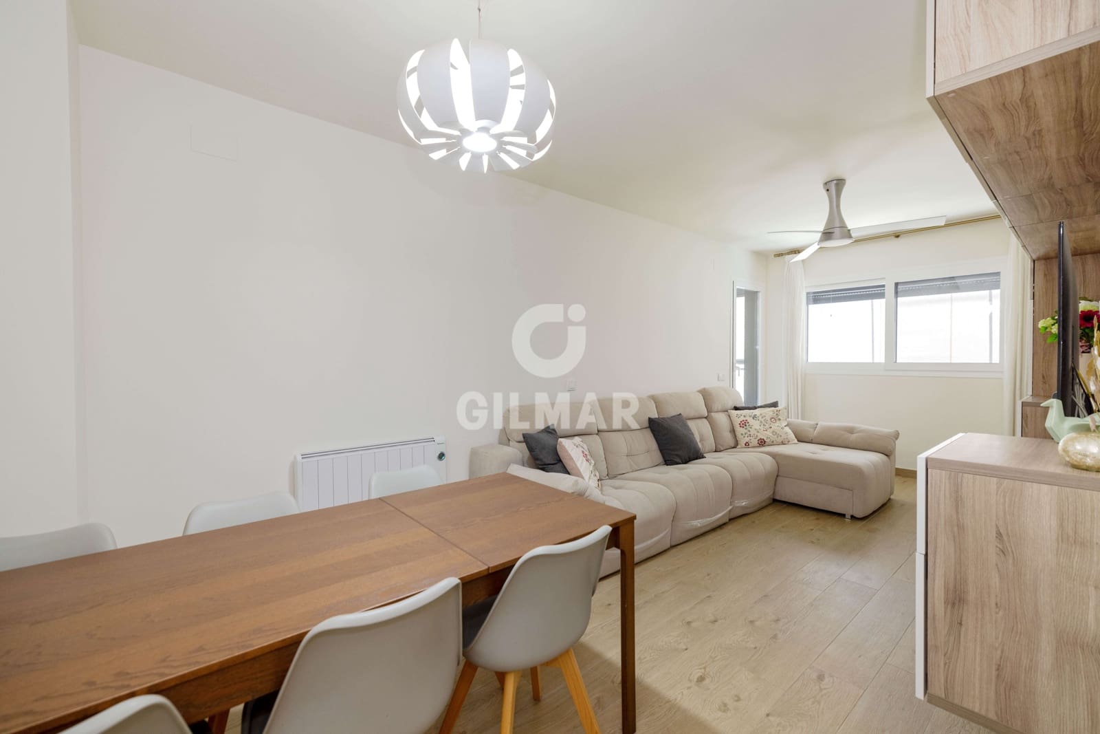 4 soveværelse Lejlighed til salg i Malaga by med swimmingpool garage - € 745.000 (Ref: 9216008)