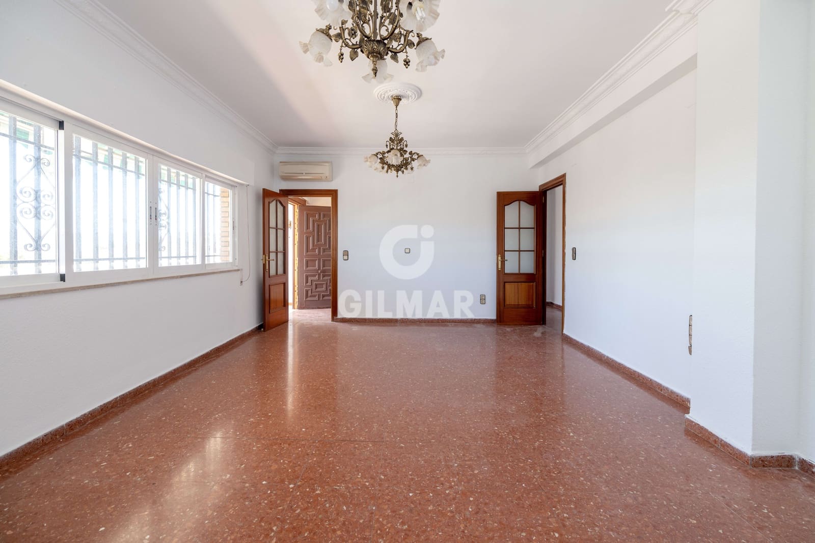 6 soverom Villa til salgs i Puerto de la Torre med svømmebasseng garasje - € 858 000 (Ref: 9216009)