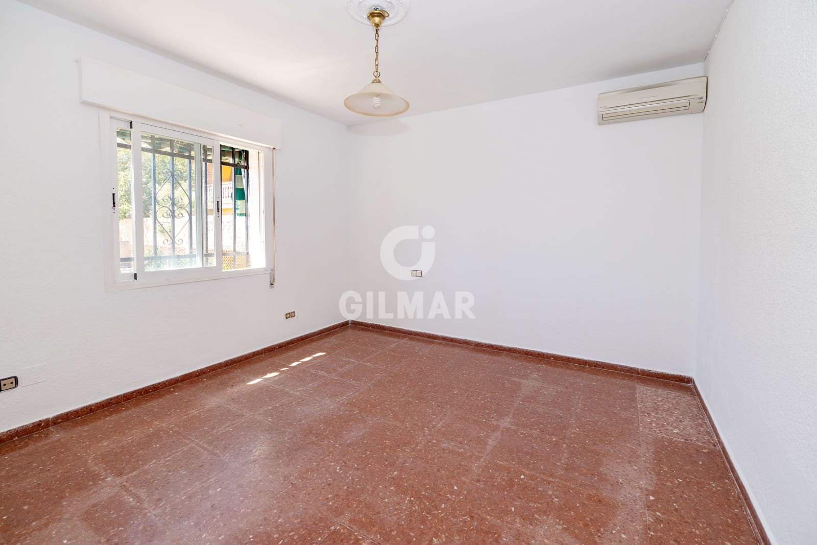 6 soverom Villa til salgs i Puerto de la Torre med svømmebasseng garasje - € 858 000 (Ref: 9216009)