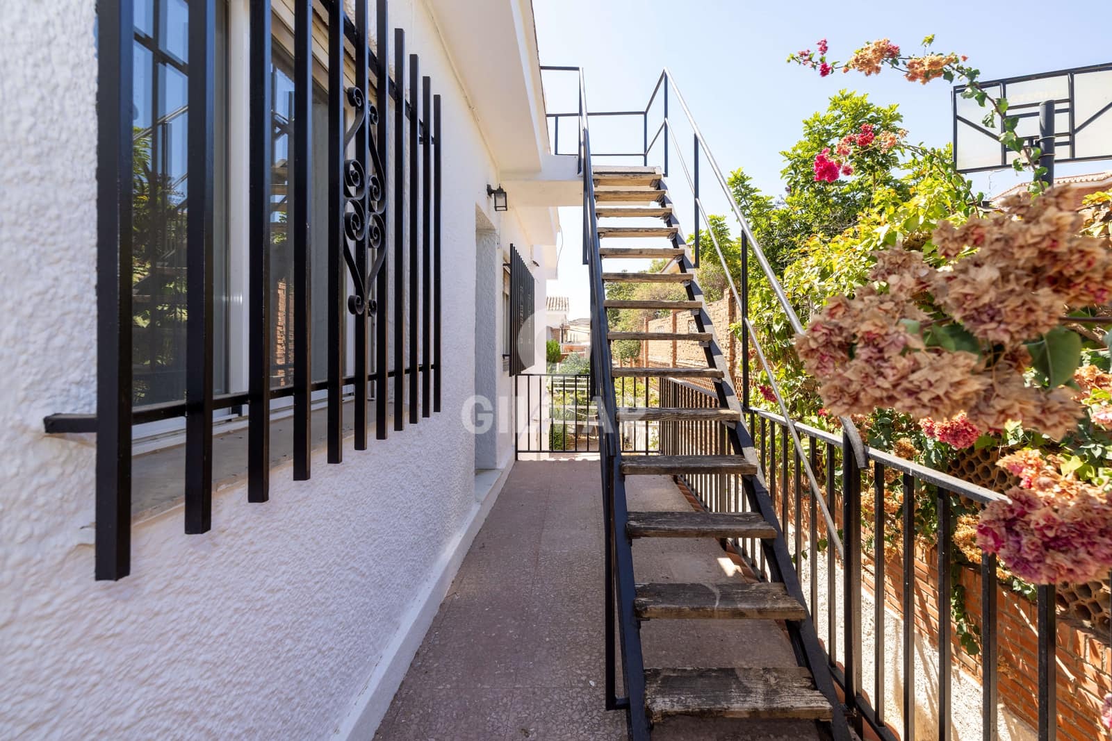 6 soverom Villa til salgs i Puerto de la Torre med svømmebasseng garasje - € 858 000 (Ref: 9216009)