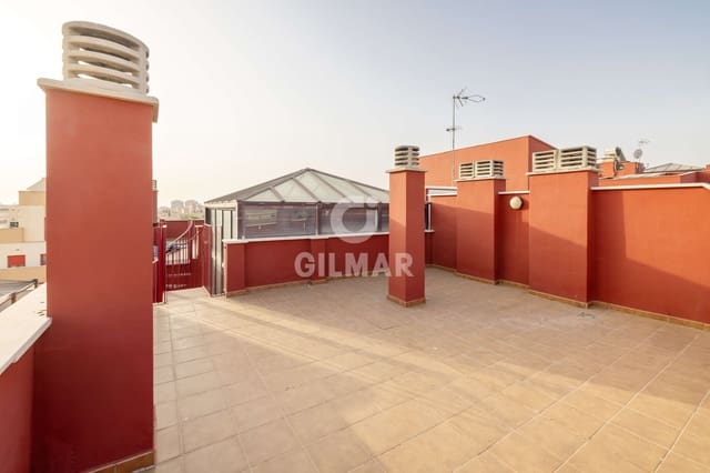 2 bedroom Penthouse for sale in Teatinos, Málaga city with pool garage - € 690,000 (Ref: 9216010)