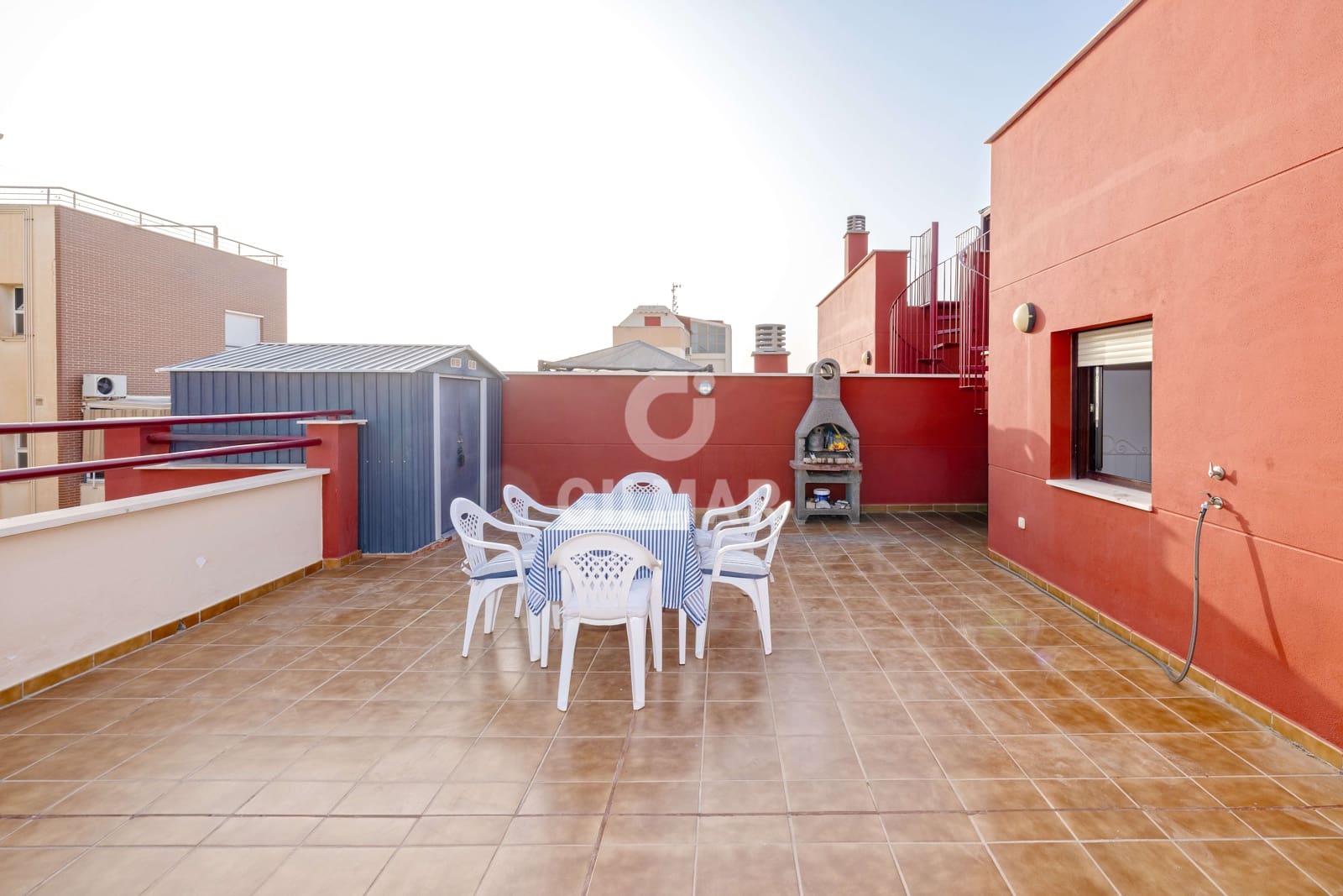 2 soveværelse Penthouse til salg i Malaga by med swimmingpool garage - € 690.000 (Ref: 9216010)