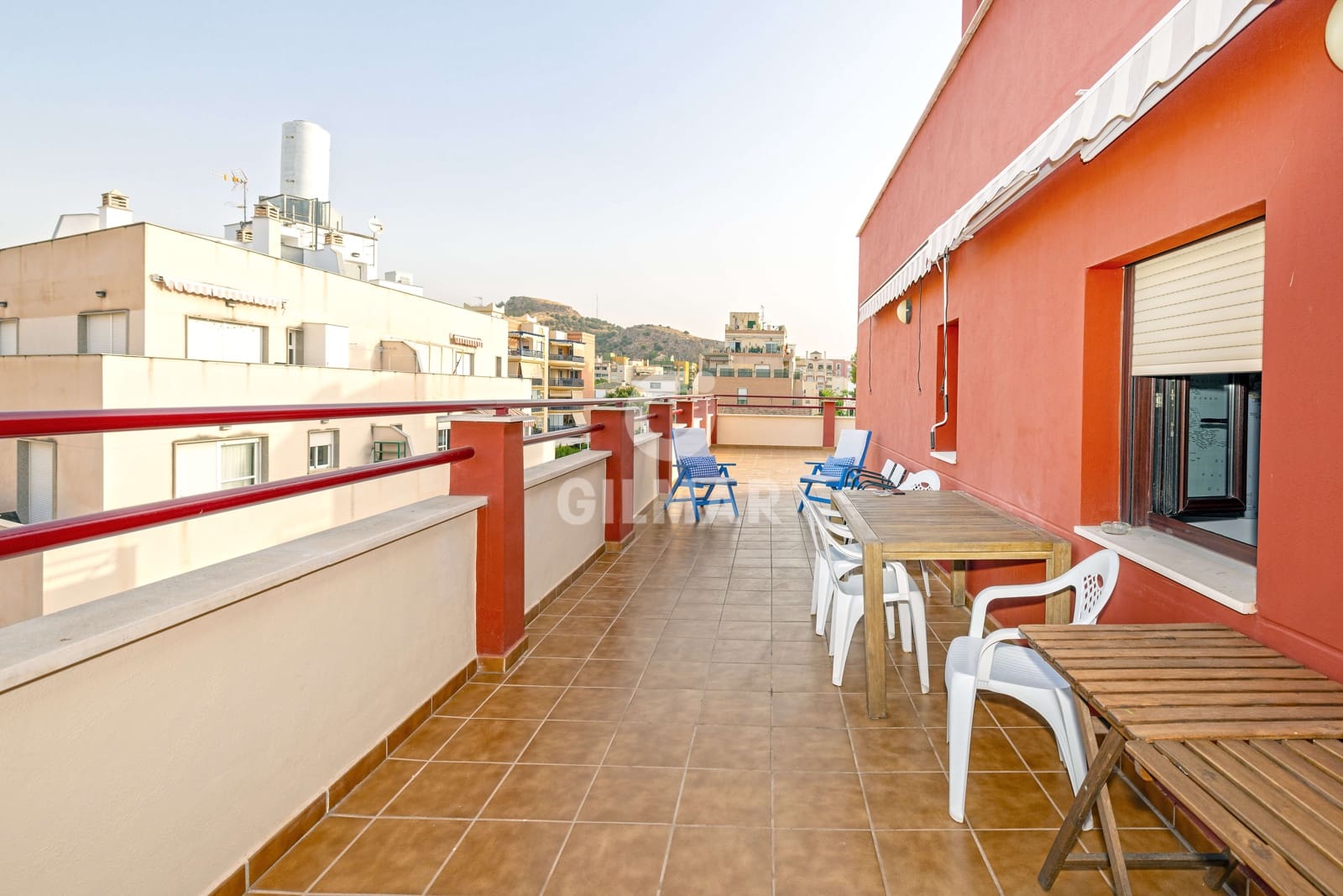 2 soveværelse Penthouse til salg i Malaga by med swimmingpool garage - € 690.000 (Ref: 9216010)