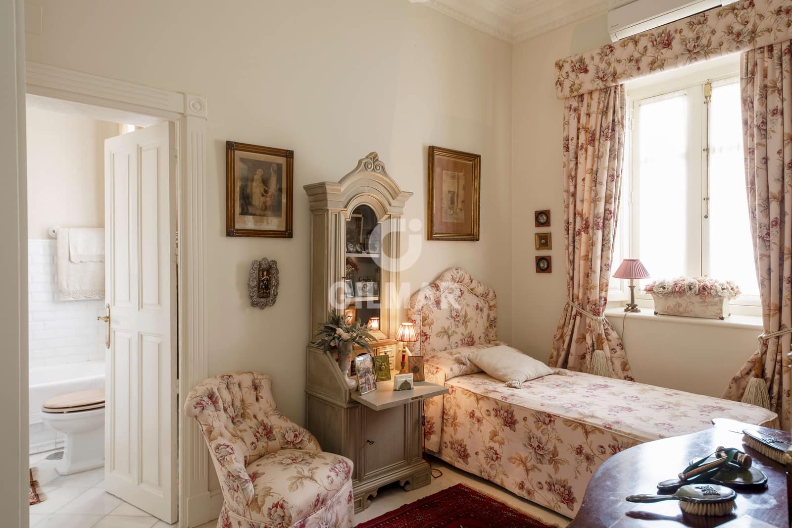 5 soveværelse Lejlighed til salg i Malaga by med swimmingpool garage - € 2.150.000 (Ref: 9216011)