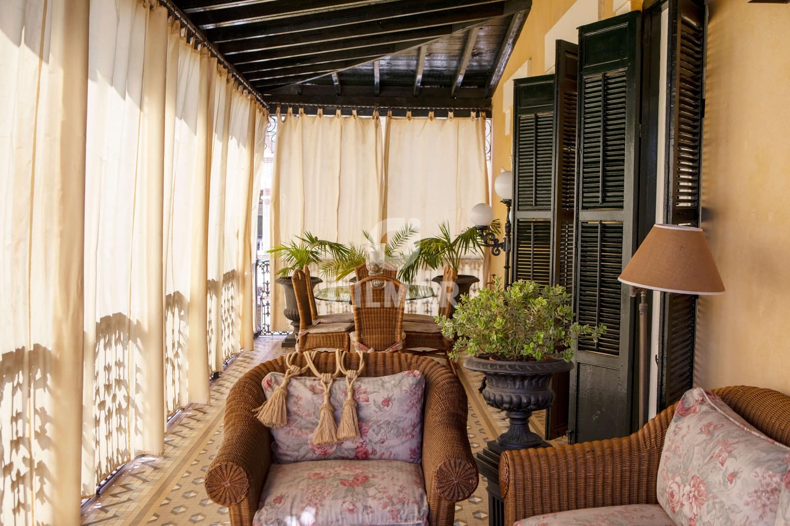 5 soveværelse Lejlighed til salg i Malaga by med swimmingpool garage - € 2.150.000 (Ref: 9216011)