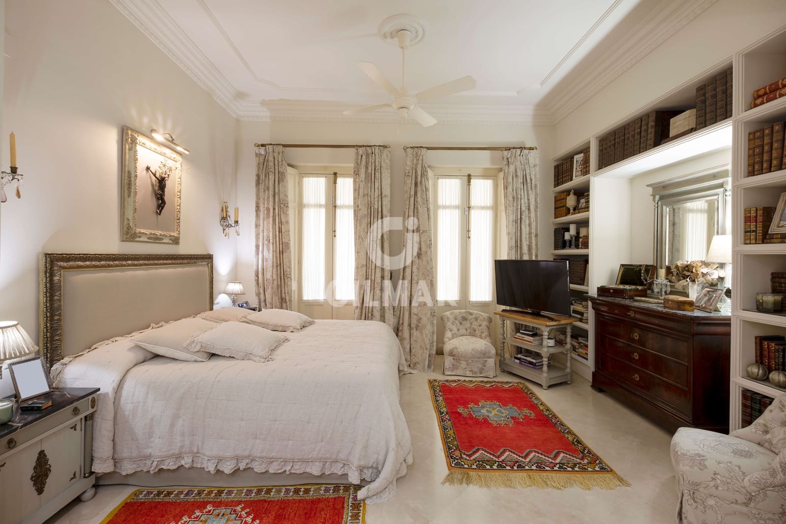 5 soveværelse Lejlighed til salg i Malaga by med swimmingpool garage - € 2.150.000 (Ref: 9216011)