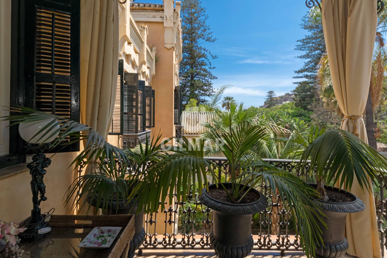 5 soveværelse Lejlighed til salg i Malaga by med swimmingpool garage - € 2.150.000 (Ref: 9216011)