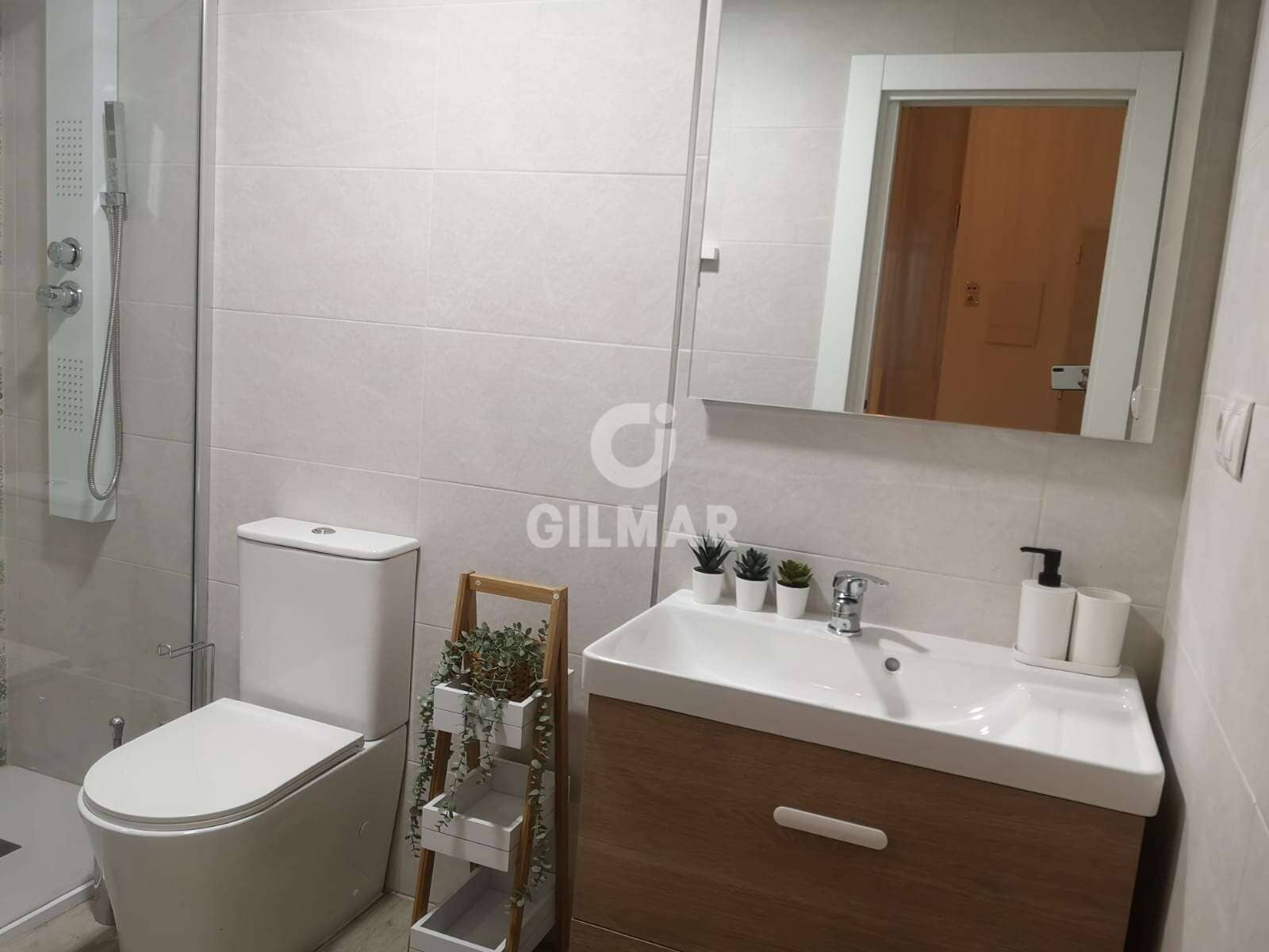 Loft til salg i Malaga by - € 650.000 (Ref: 9216013)