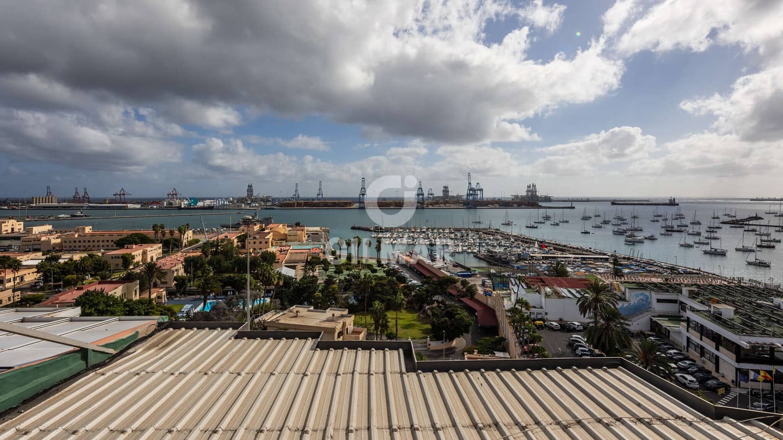 3 soverom Penthouse til salgs i Las Palmas de Gran Canaria med garasje - € 725 000 (Ref: 9216015)