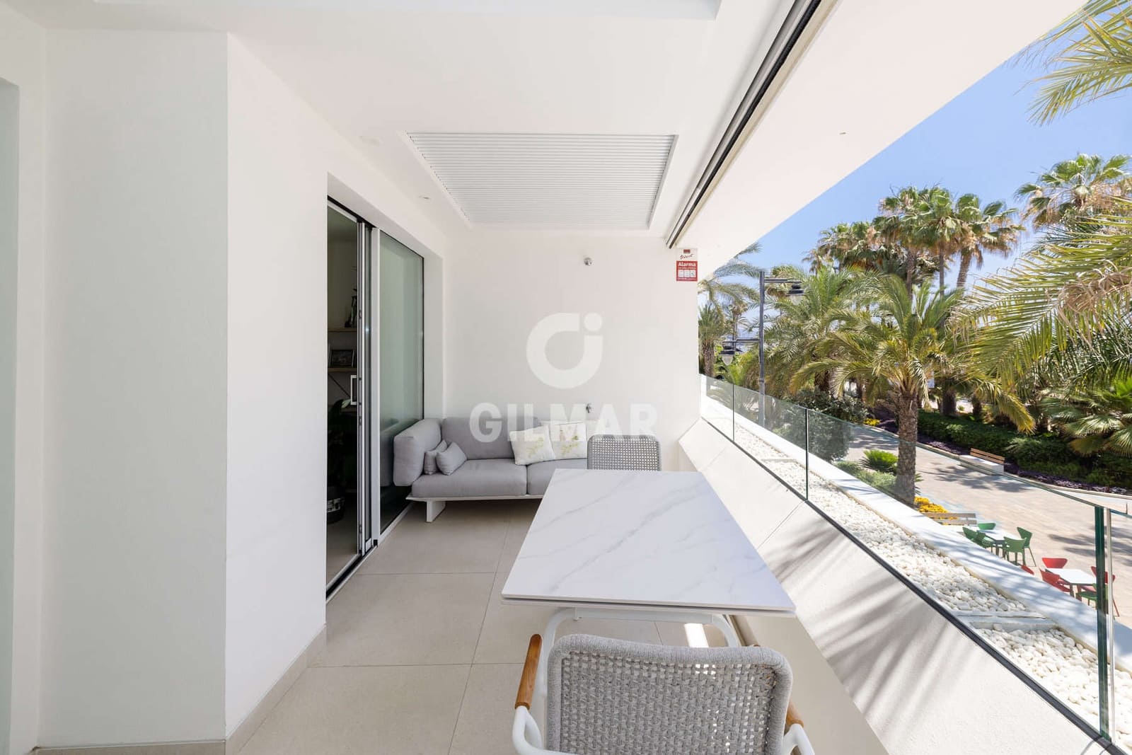 1 soveværelse Lejlighed til salg i Estepona med garage - € 960.000 (Ref: 9216303)