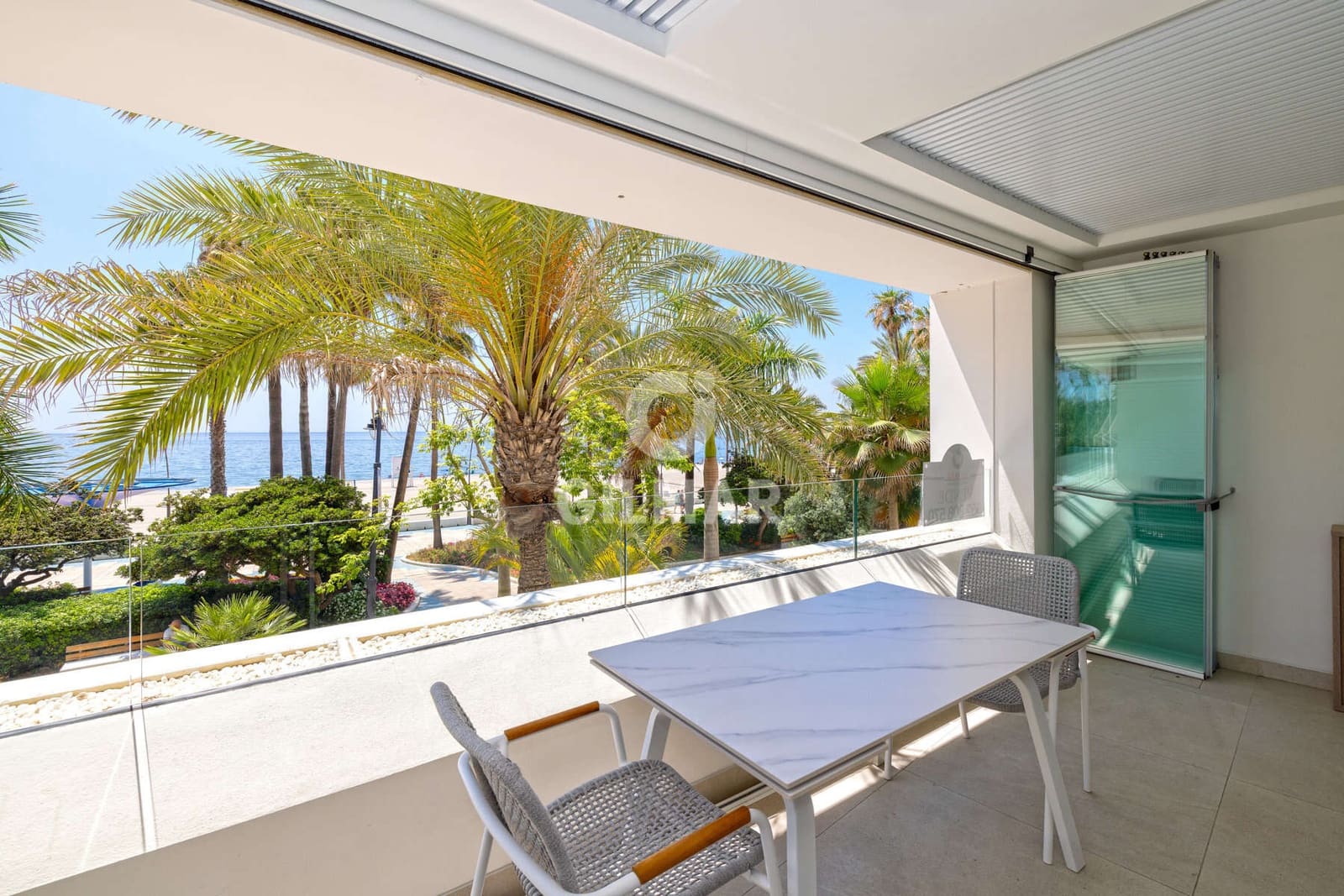 1 soveværelse Lejlighed til salg i Estepona med garage - € 960.000 (Ref: 9216303)