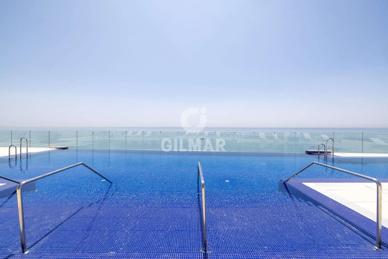 1 soveværelse Lejlighed til salg i Estepona med garage - € 960.000 (Ref: 9216303)