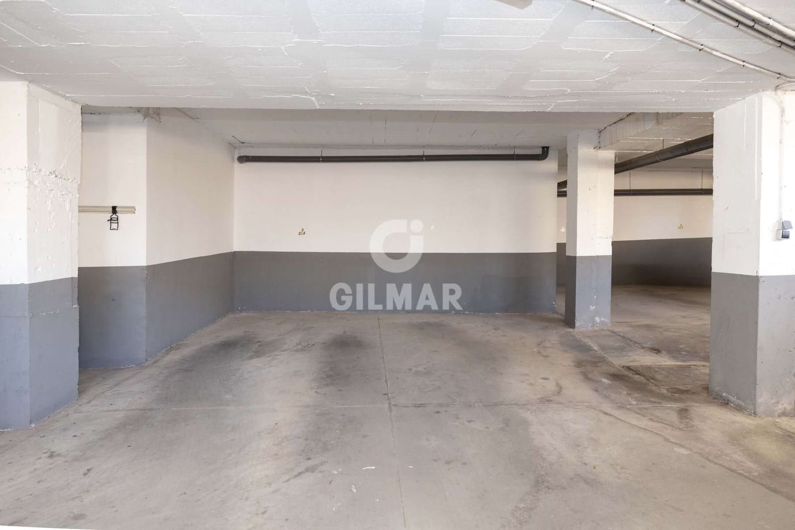 3 soveværelse Rækkehus til salg i Estepona med swimmingpool garage - € 620.000 (Ref: 9216304)