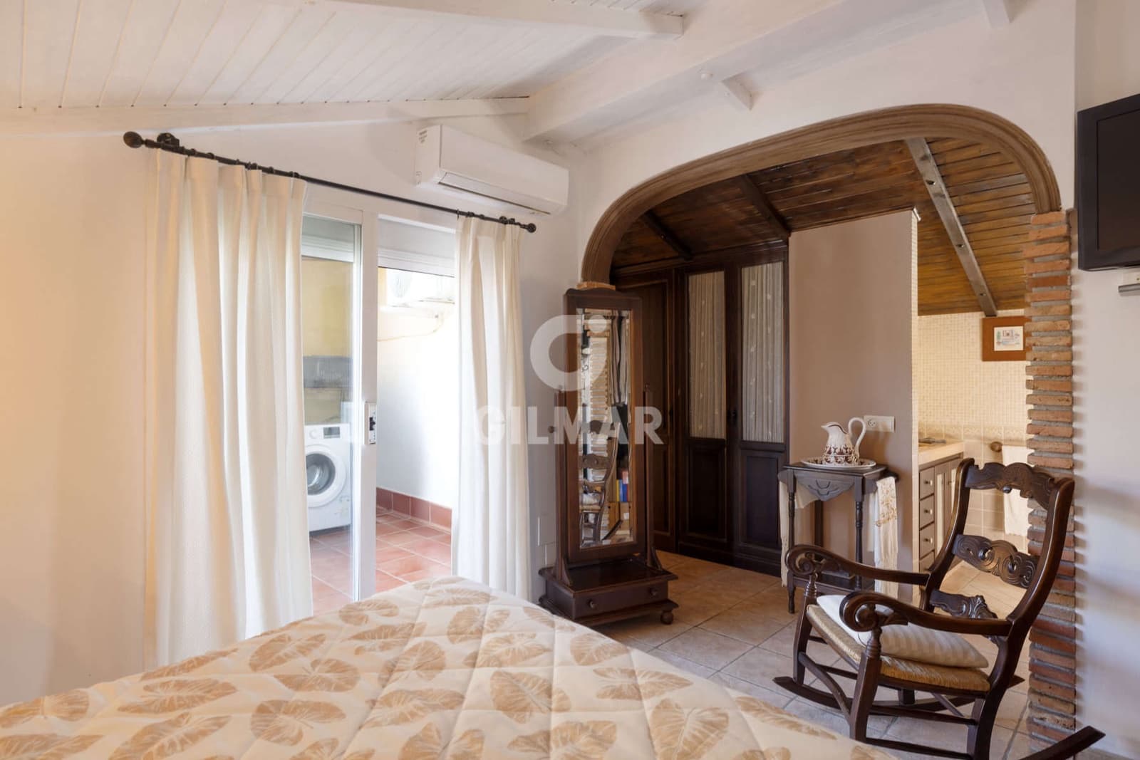 3 soveværelse Rækkehus til salg i Estepona med swimmingpool garage - € 620.000 (Ref: 9216304)