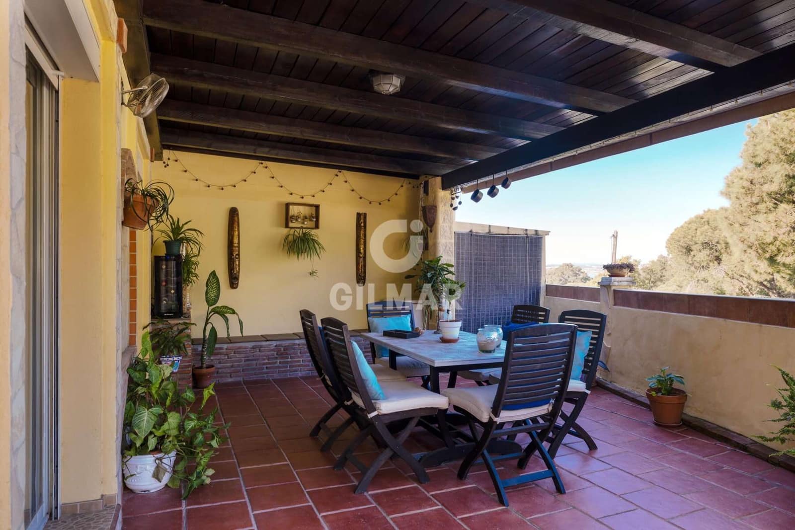 3 soveværelse Rækkehus til salg i Estepona med swimmingpool garage - € 620.000 (Ref: 9216304)