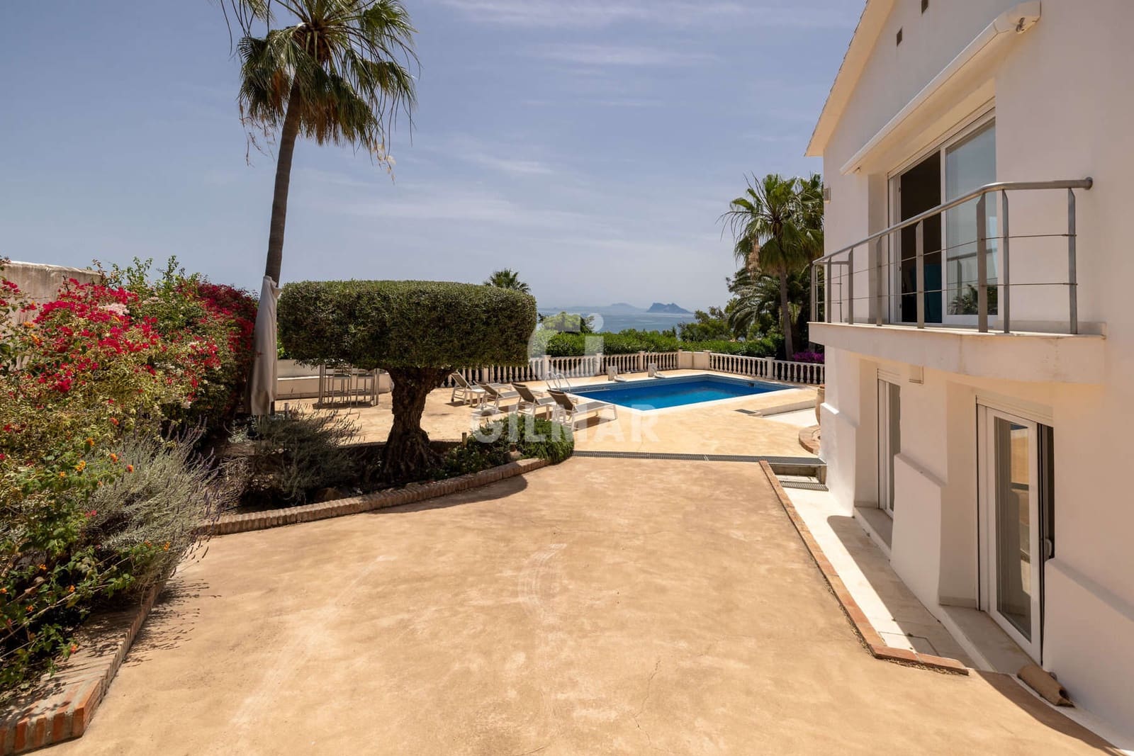 6 soverom Villa til salgs i San Roque med svømmebasseng - € 1 780 000 (Ref: 9216305)