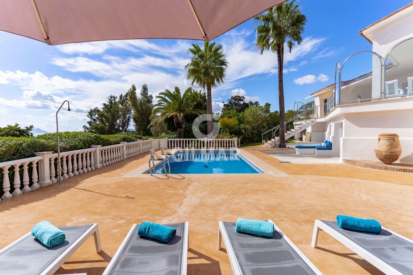 6 soverom Villa til salgs i San Roque med svømmebasseng - € 1 780 000 (Ref: 9216305)