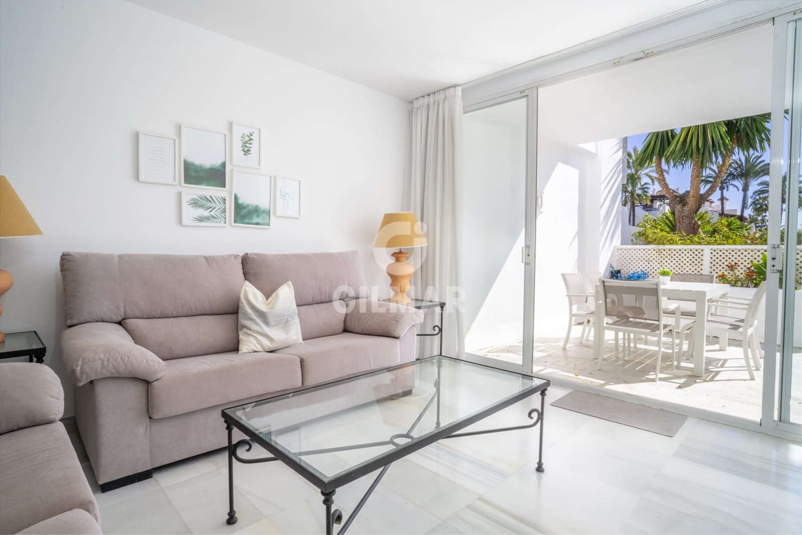 2 bedroom Flat for sale in Estepona with pool - € 995,000 (Ref: 9216306)