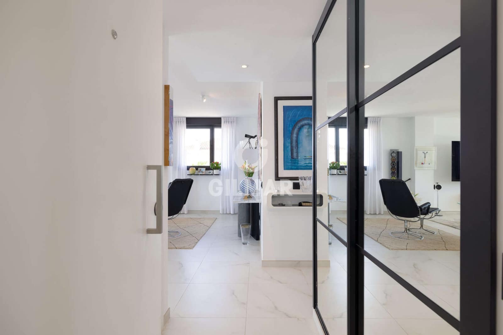 3 makuuhuone Kattohuoneisto myytävänä paikassa Estepona mukana uima-altaan 
autotalli - 1 499 000 € (Ref: 9216309)