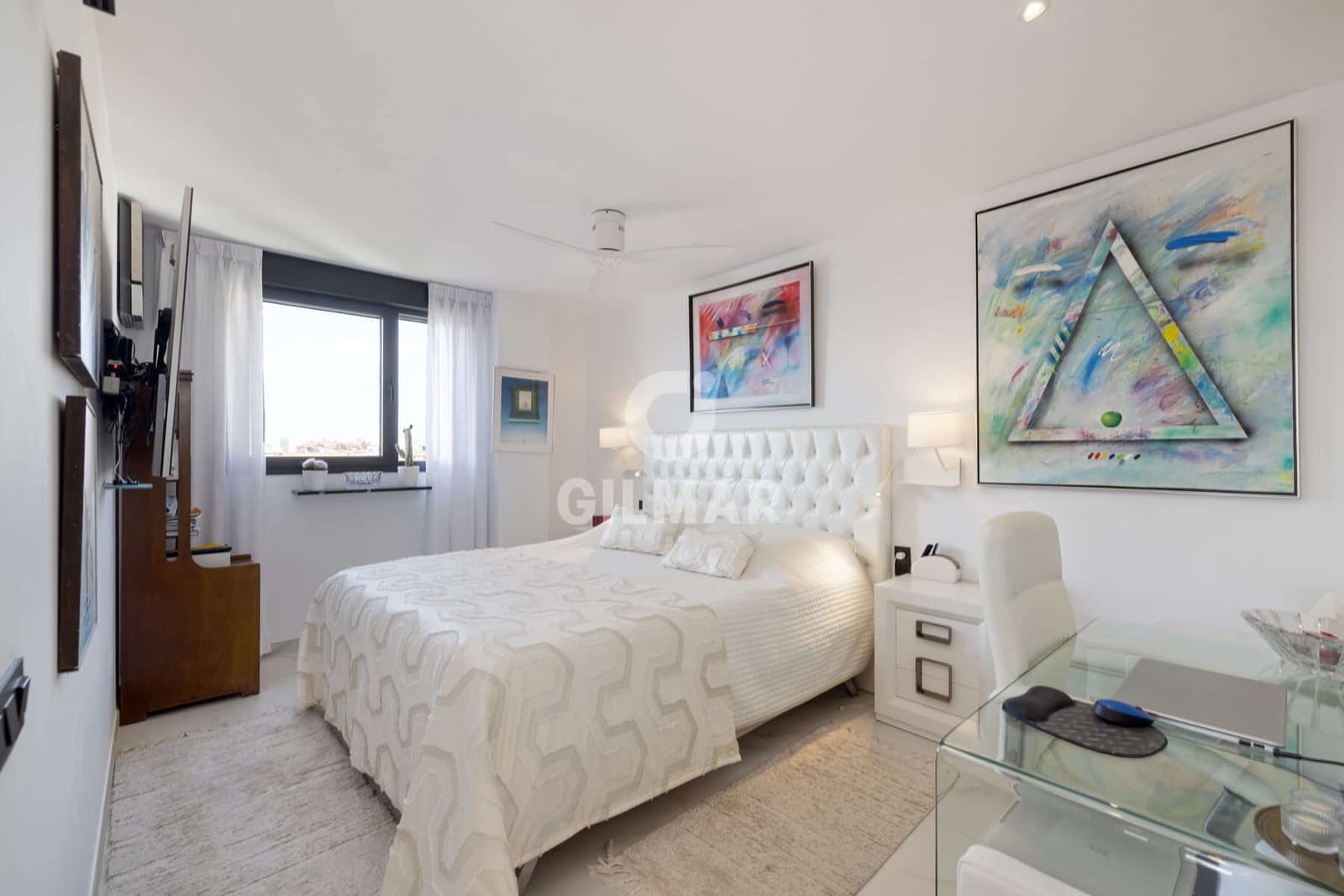 3 makuuhuone Kattohuoneisto myytävänä paikassa Estepona mukana uima-altaan 
autotalli - 1 499 000 € (Ref: 9216309)