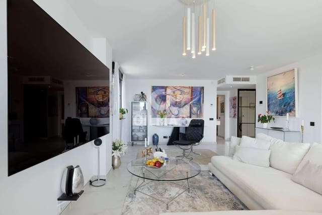 3 makuuhuone Kattohuoneisto myytävänä paikassa Huerta Nueva, Estepona mukana uima-altaan 
autotalli - 1 499 000 € (Ref: 9216309)