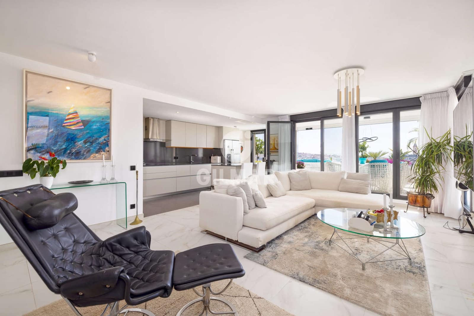 3 makuuhuone Kattohuoneisto myytävänä paikassa Estepona mukana uima-altaan 
autotalli - 1 499 000 € (Ref: 9216309)