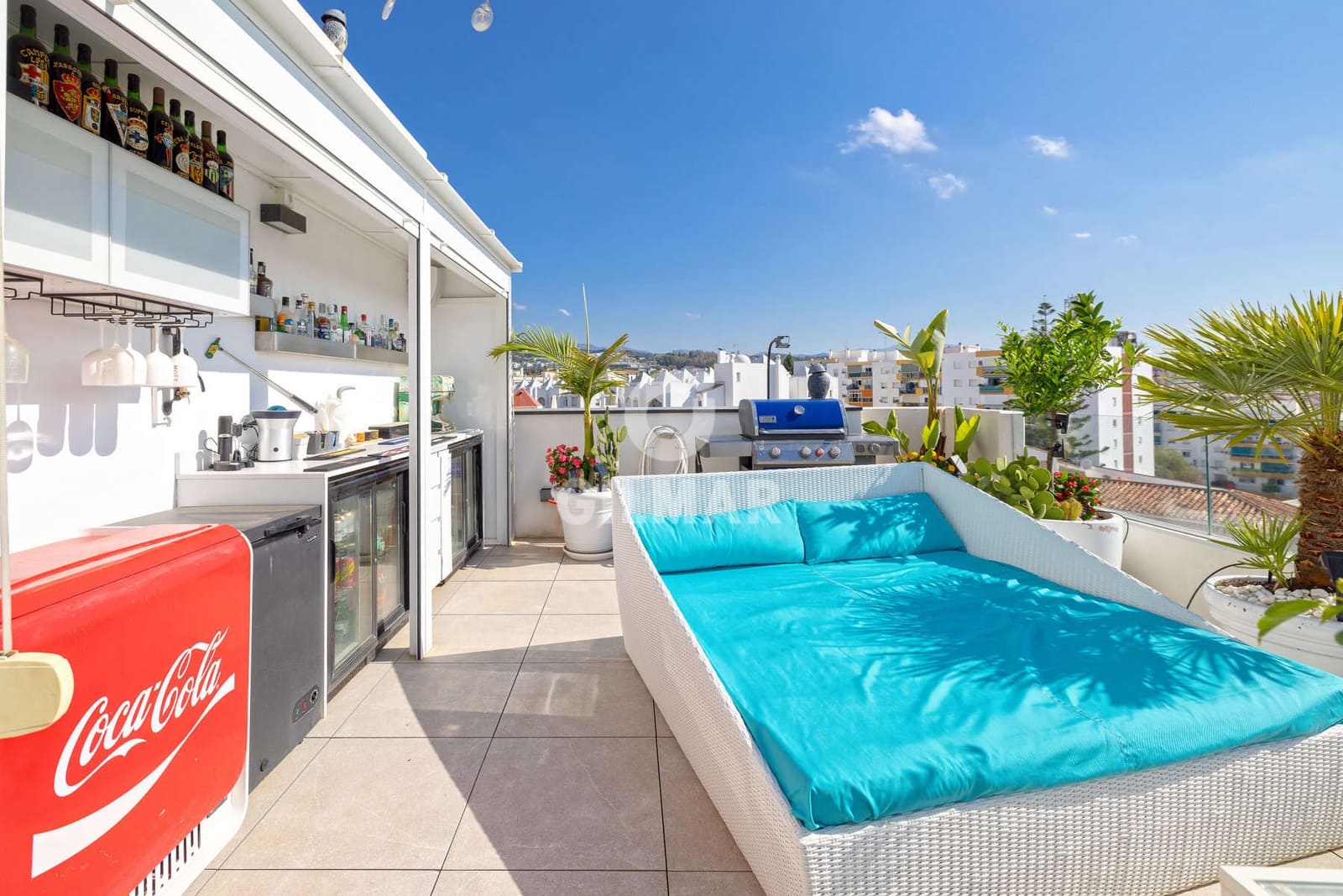 3 makuuhuone Kattohuoneisto myytävänä paikassa Estepona mukana uima-altaan 
autotalli - 1 499 000 € (Ref: 9216309)