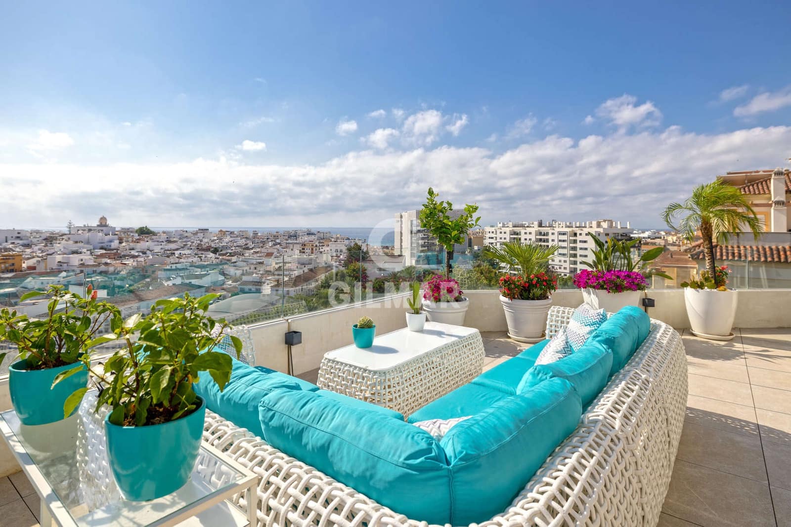 3 makuuhuone Kattohuoneisto myytävänä paikassa Estepona mukana uima-altaan 
autotalli - 1 499 000 € (Ref: 9216309)