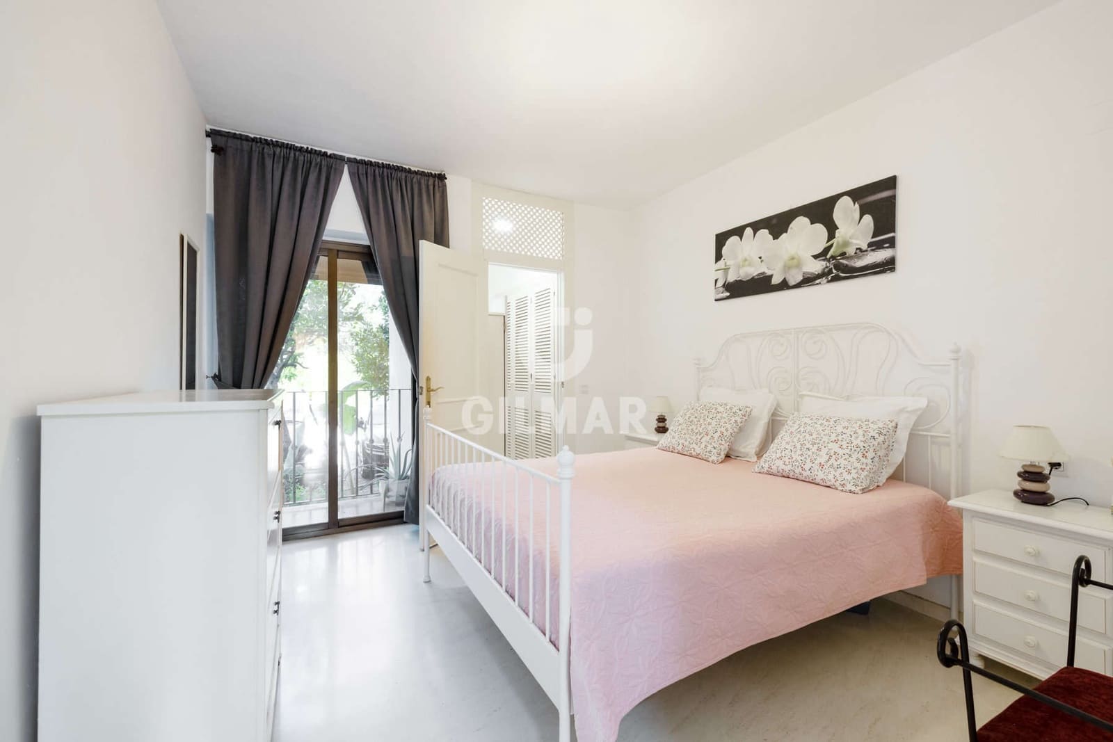 1 soverom Leilighet til salgs i Estepona med svømmebasseng - € 290 000 (Ref: 9216310)