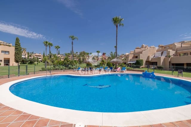 1 soverom Leilighet til salgs i Nueva Atalaya, Estepona med svømmebasseng - € 290 000 (Ref: 9216310)